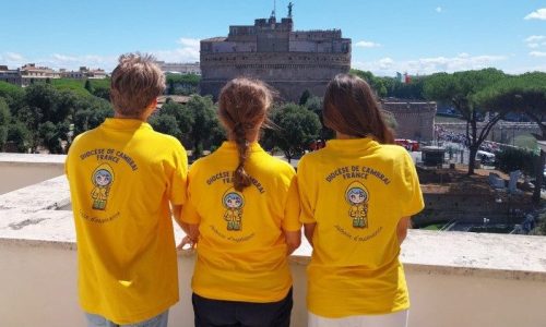 Các tân tòng người Pháp