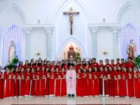 Cha Chanh xu Giuse va cac hoi vien tin huu MTG tại Giao xu Binh An Cha Chanh xu Giuse va cac hoi vien tin huu MTG tại Giao xu Binh An