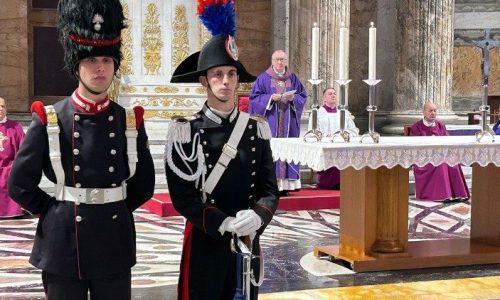 ĐHY Pietro Parolin chủ sự Thánh lễ kỷ niệm 100 năm thành lập Giáo hạt Quân đội Ý