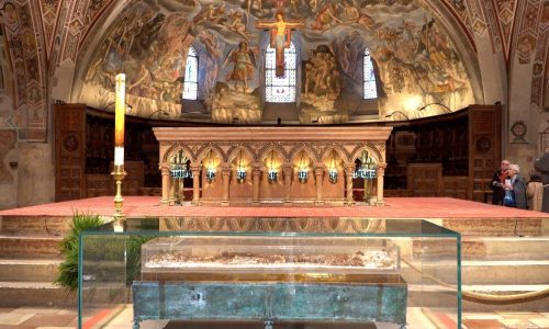 Thăm viếng Thánh Phanxicô Assisi