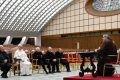 Il Papa in Aula Paolo VI per la predica di padre Pasolini (ANSA)