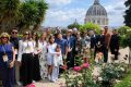 Các thành viên của tổ chức "Papal Foundation" thăm Vườn Vatican  (@Vatican Media)
