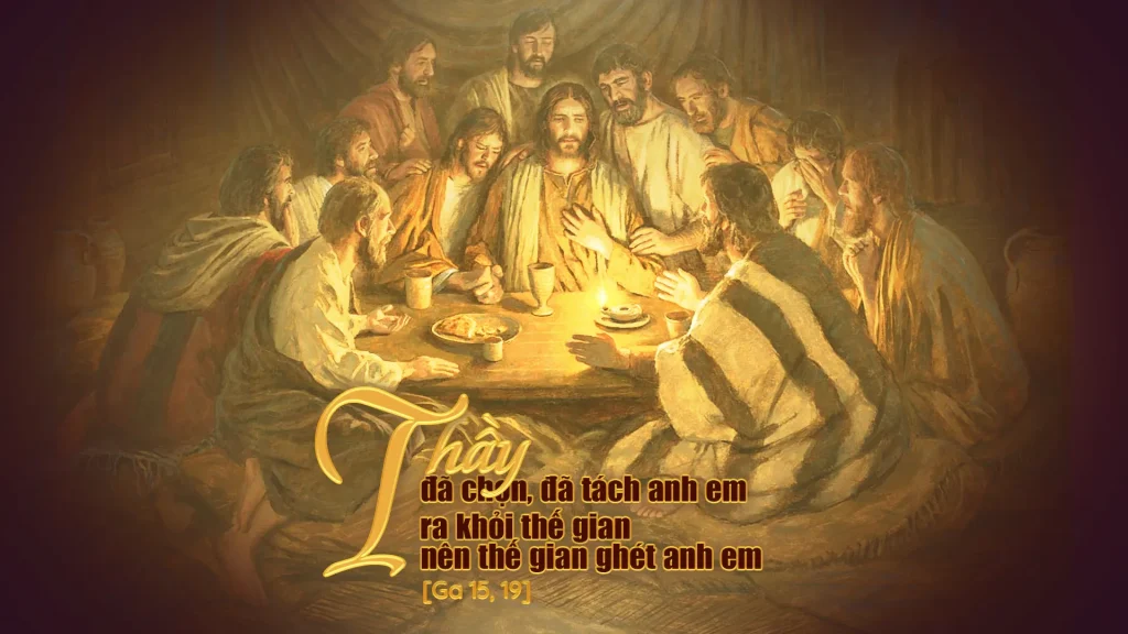 Vì anh em không thuộc về thế gian và Thầy đã chọn, đã tách anh em khỏi thế gian, nên thế gian ghét anh em. Hãy nhớ lời Thầy đã nói với anh em: tôi tớ không lớn hơn chủ nhà....