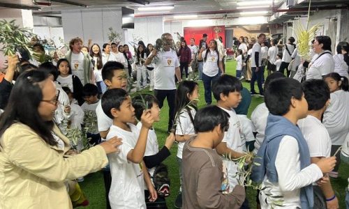 Các Kitô hữu tại Thánh Địa  (Monika Faes)