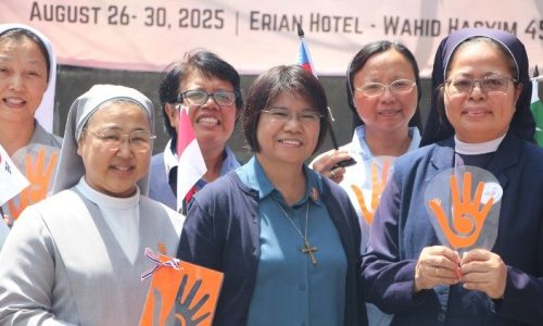 Các nữ tu tham gia chống nạn buôn người (Talitha Kum International)