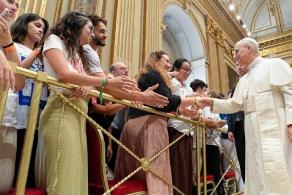 Giới trẻ Pháp yết kiến Đức Thánh Cha Lêô XIV tại Vatican Giới trẻ Pháp yết kiến Đức Thánh Cha Lêô XIV tại Vatican, ngày 29.07.2025 (@Vatican Media)