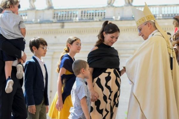 Đức Thánh Cha Lêô XIV trong Thánh lễ Ngày Năm Thánh Gia đình, Trẻ em, Ông và và Người Cao niên (VATICAN MEDIA)